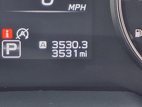 Certified 2025 Subaru Outback Premium w/ Popular Package #1A image 12