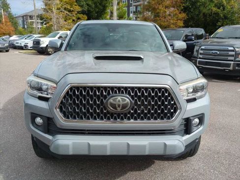 Certified 2019 Toyota Tacoma TRD Sport image 9