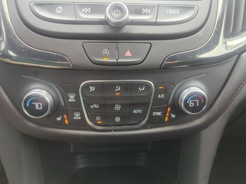 Certified 2024 Chevrolet Equinox RS FWD image 28