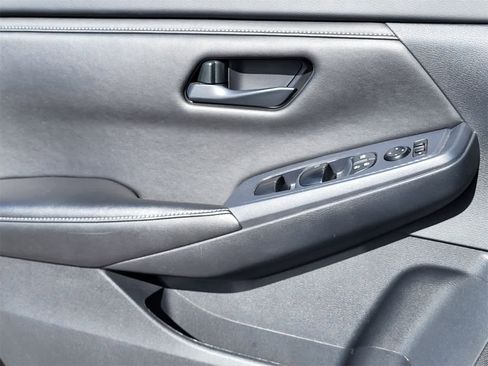 Used 2024 Nissan Sentra S image 20