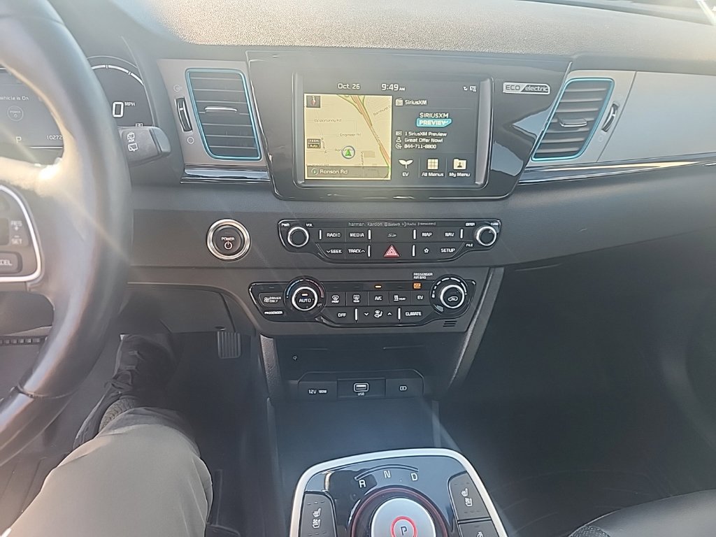 Used 2019 Kia Niro EX Premium FWD image 23