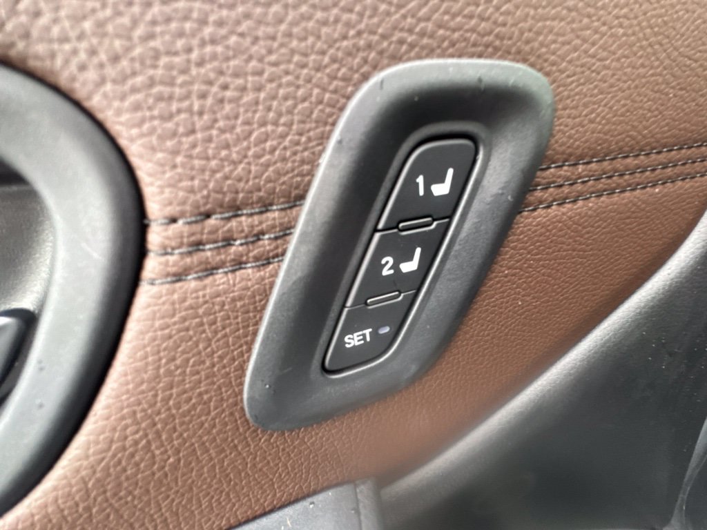 Used 2026 Honda Pilot Elite image 32