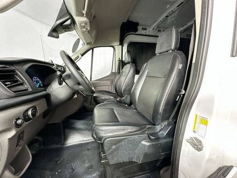 Used 2023 Ford Transit 250 148 Medium Roof AWD w/ Load Area Protection Package image 17
