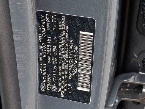 New 2026 Hyundai Elantra Limited FWD image 14