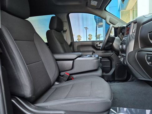 Used 2026 Chevrolet Silverado 2500 Custom AWD/4WD image 27