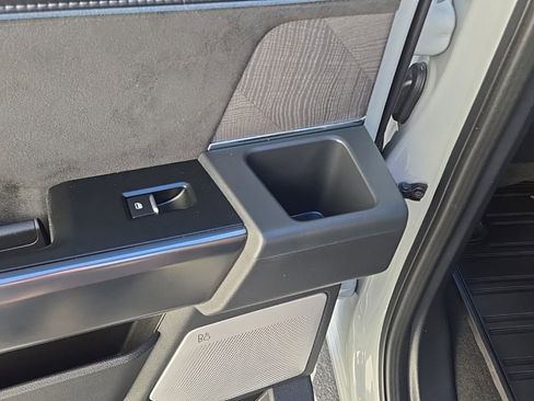 Used 2025 Ford F350 Platinum image 42