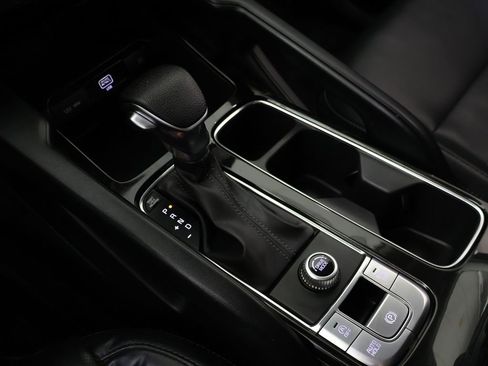 Used 2020 Kia Telluride LX FWD image 46