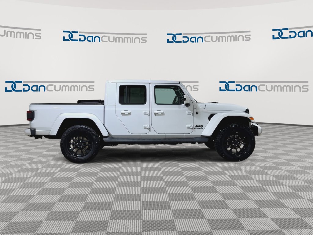 Used 2021 Jeep Gladiator Overland AWD/4WD image 9