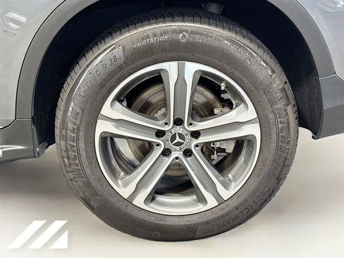 Used 2017 Mercedes-Benz GLC 300 4MATIC image 34