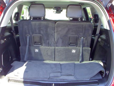Used 2023 Jeep Grand Cherokee L Limited AWD/4WD image 26