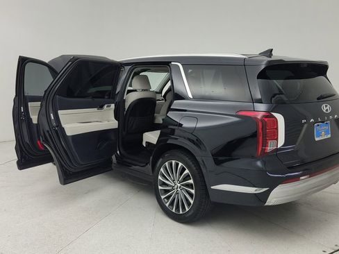 Used 2024 Hyundai Palisade Calligraphy AWD/4WD image 11