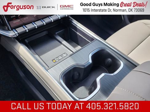 New 2026 GMC Acadia Elevation w/ Black Edition FWD image 31