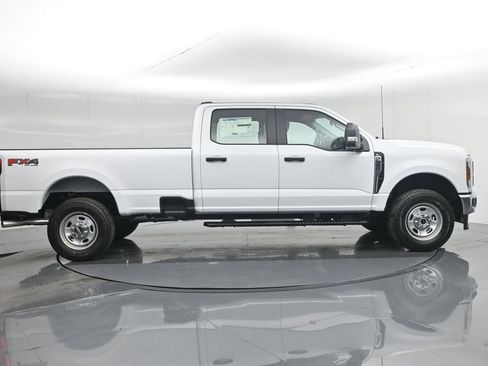 New 2026 Ford F350 XL w/ FX4 Off-Road Package AWD/4WD image 25