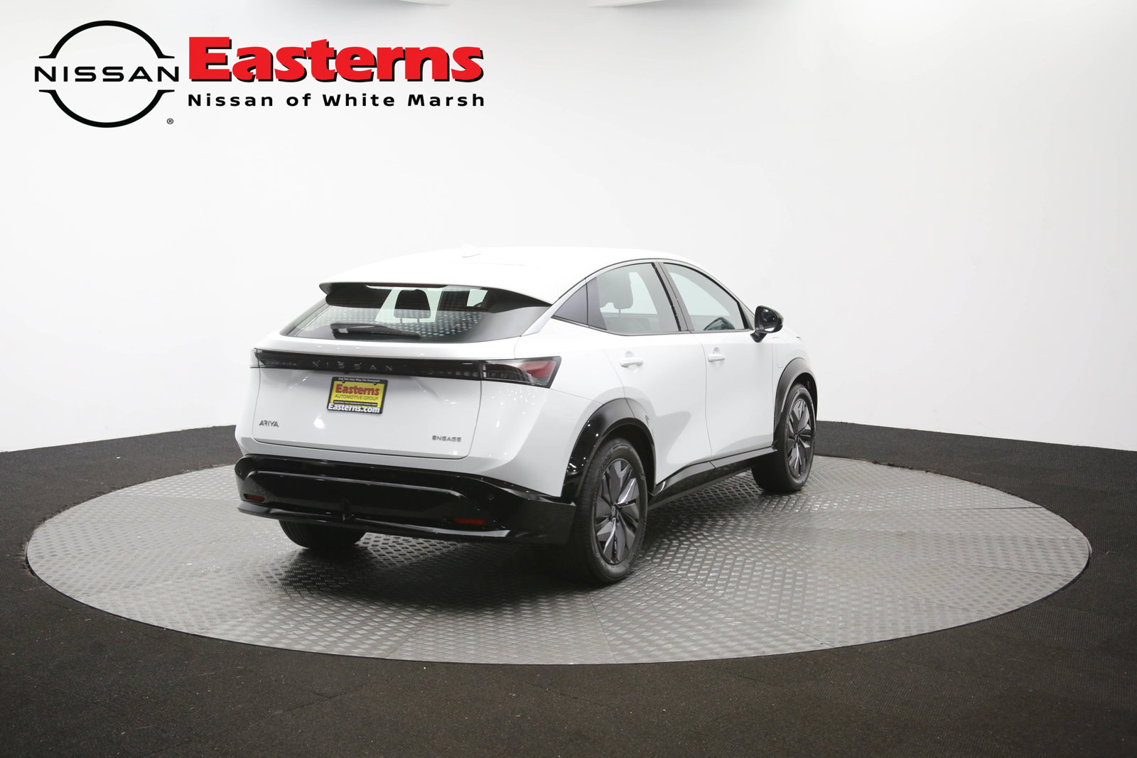 Used 2024 Nissan Ariya FWD image 45