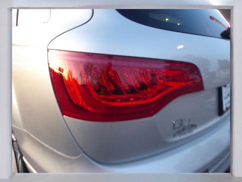 Used 2011 Audi Q7 TDI Prestige image 26