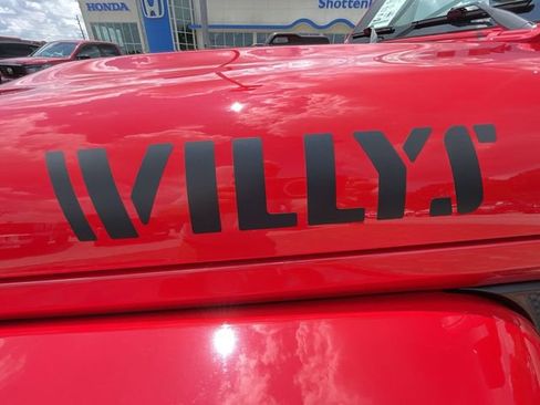 Used 2024 Jeep Gladiator Sport AWD/4WD image 38