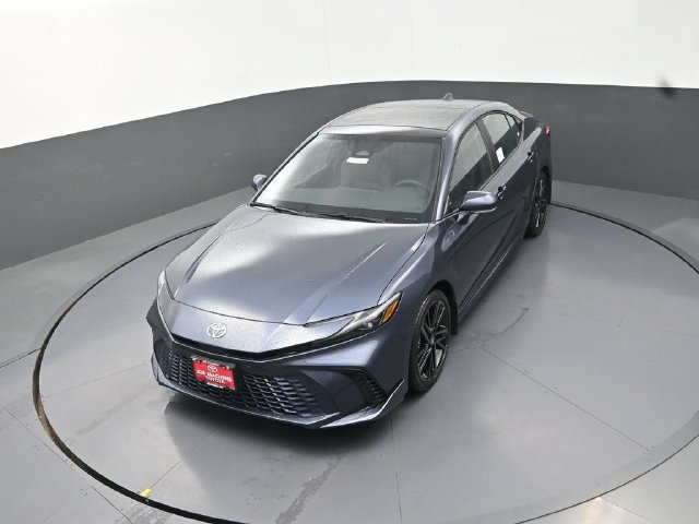 Used 2026 Toyota Camry XSE FWD image 24