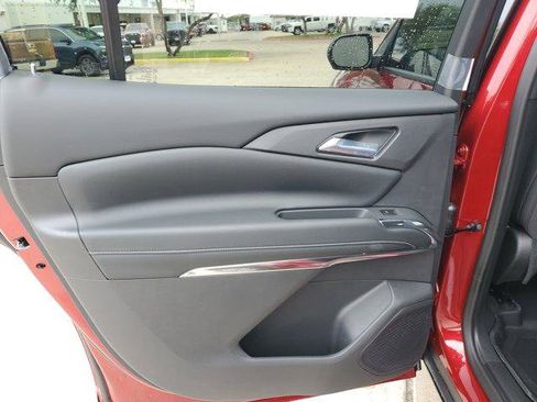 New 2026 Chevrolet Traverse LT w/ Driver Confidence Package image 15