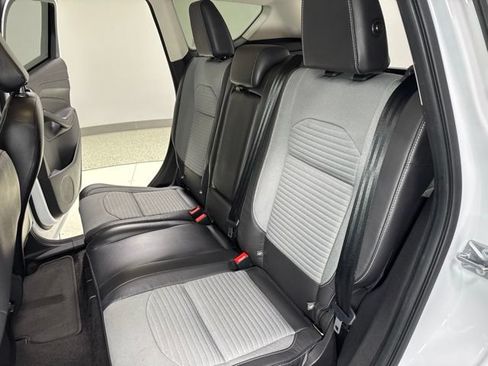 Used 2018 Ford Escape SE w/ SE Sport Appearance Package FWD image 25