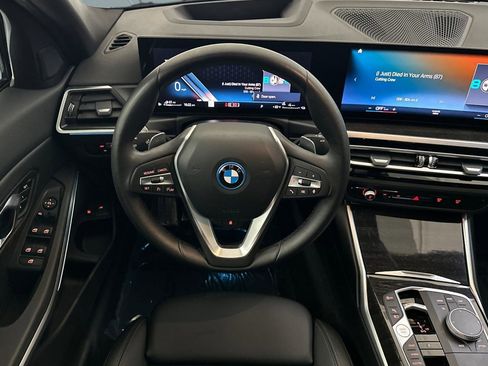Certified 2023 BMW 330e 330e w/ Premium Package image 28
