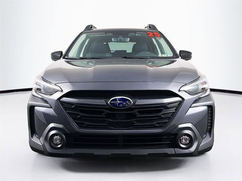 Used 2025 Subaru Outback Premium w/ Popular Package #1A image 2