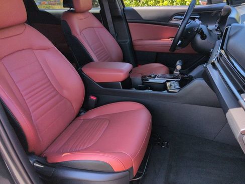Used 2023 Kia Sportage SX AWD/4WD image 30