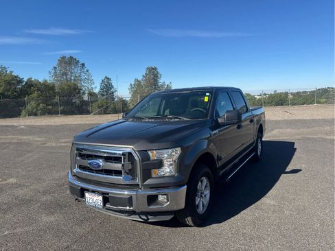 Used 2016 Ford F150 XLT w/ Trailer Tow Package AWD/4WD image 1
