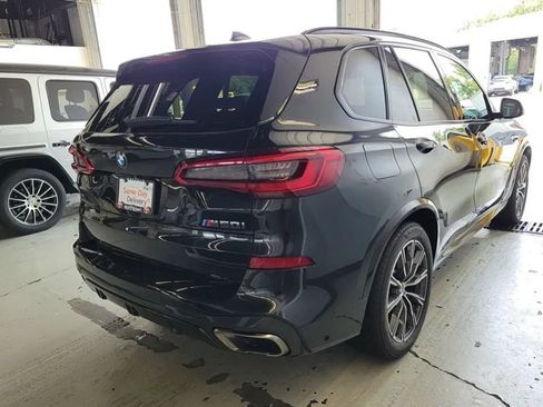Used 2020 BMW X5 M50i w/ Premium Package AWD/4WD image 4