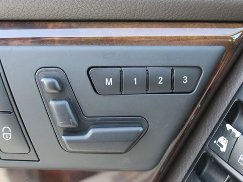 Used 2014 Mercedes-Benz GLK 350 2WD image 11