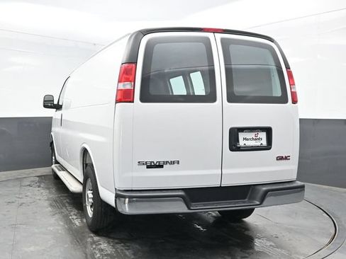 Used 2025 GMC Savana 2500 w/ Driver Convenience Package RWD image 5