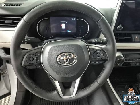 Certified 2024 Toyota RAV4 XLE w/ Convenience Package AWD/4WD image 11