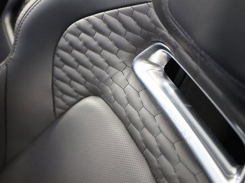 Used 2023 Jaguar F-TYPE R image 38