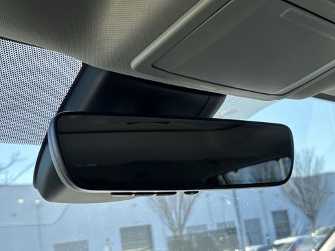 Used 2022 Toyota Highlander Limited image 27