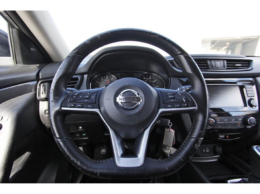 Used 2020 Nissan Rogue S w/ Special Edition Package FWD image 14