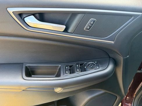 Used 2022 Ford Edge SEL w/ Convenience Package AWD/4WD image 12