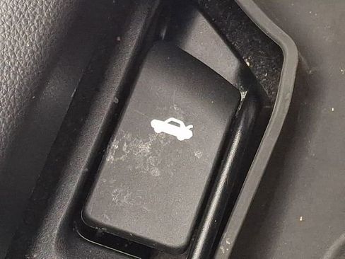 Used 2024 Toyota Corolla LE image 26