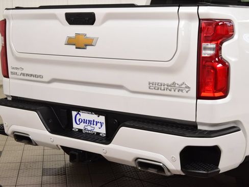 Used 2024 Chevrolet Silverado 1500 High Country AWD/4WD image 22