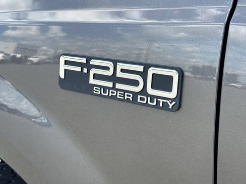 Used 2003 Ford F250 4x4 SuperCab Super Duty image 9
