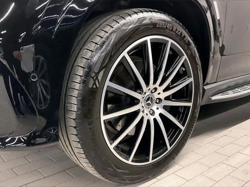 New 2025 Mercedes-Benz GLS 450 GLS 450 image 12