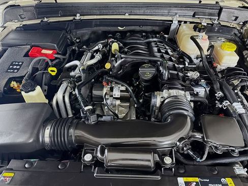 Used 2022 Jeep Wrangler Unlimited Sport image 28