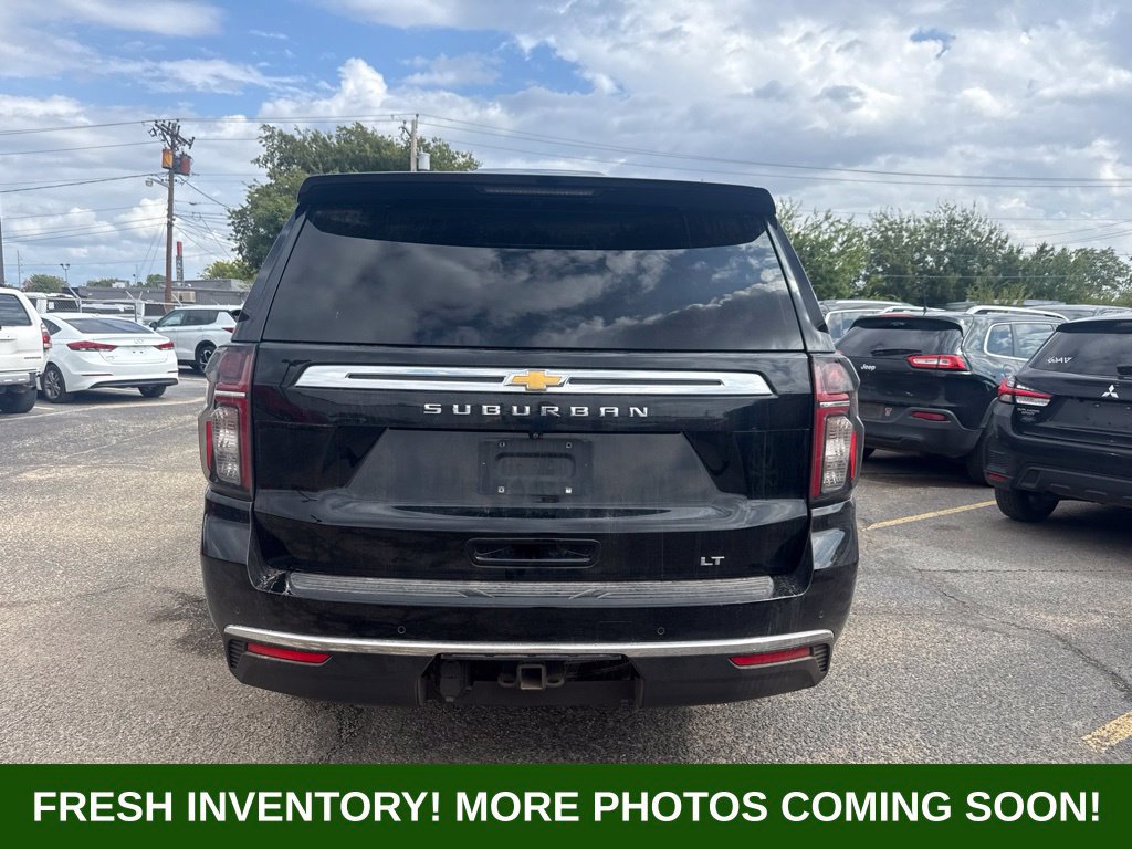Used 2021 Chevrolet Suburban LT AWD/4WD image 3