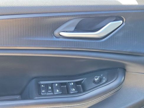 Used 2023 Jeep Grand Cherokee L Laredo RWD image 23