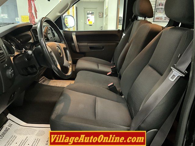 Used 2013 Chevrolet Silverado 1500 LT AWD/4WD image 16