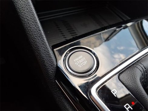 Used 2023 Kia Sportage EX image 11