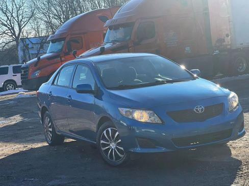 Used 2010 Toyota Corolla LE image 8