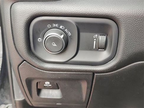 Certified 2024 RAM 1500 Laramie image 26