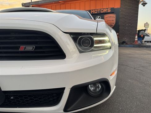 Used 2013 Ford Mustang GT Premium w/ GT Track Pkg RWD image 7