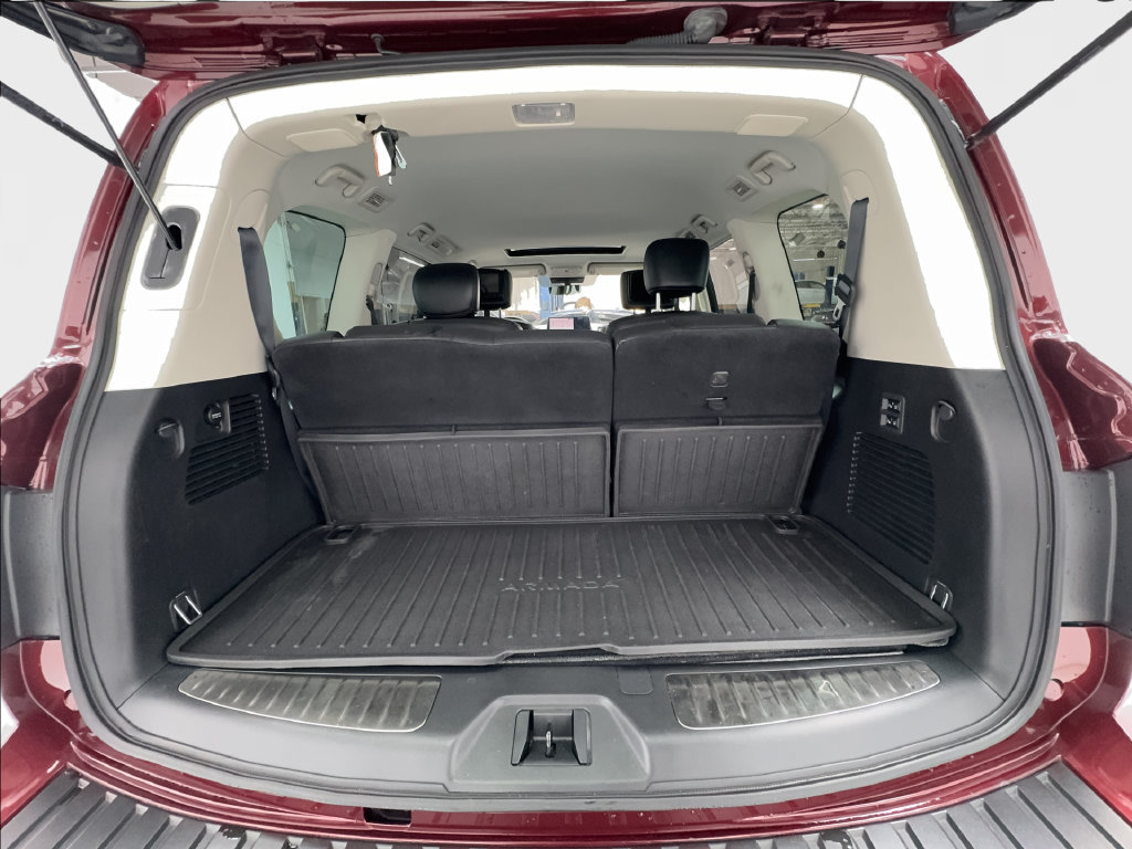 Used 2022 Nissan Armada Platinum w/ Captain's Chairs Package RWD image 19
