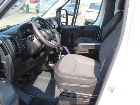 Used 2023 RAM ProMaster 2500 FWD image 10