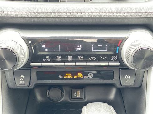 Certified 2024 Toyota RAV4 LE image 21